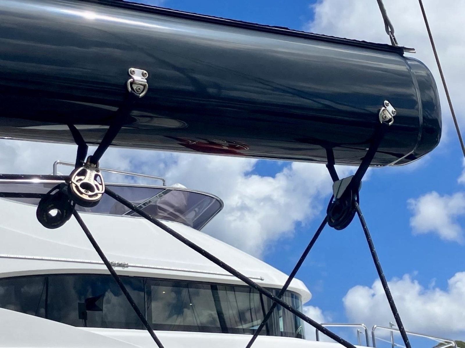 55' 2011 Wauquiez Pilot Saloon 55