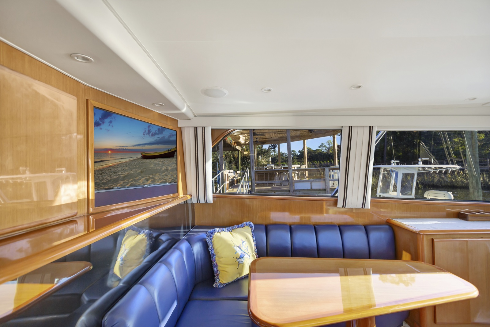 50' 2001 Viking 50 Convertible