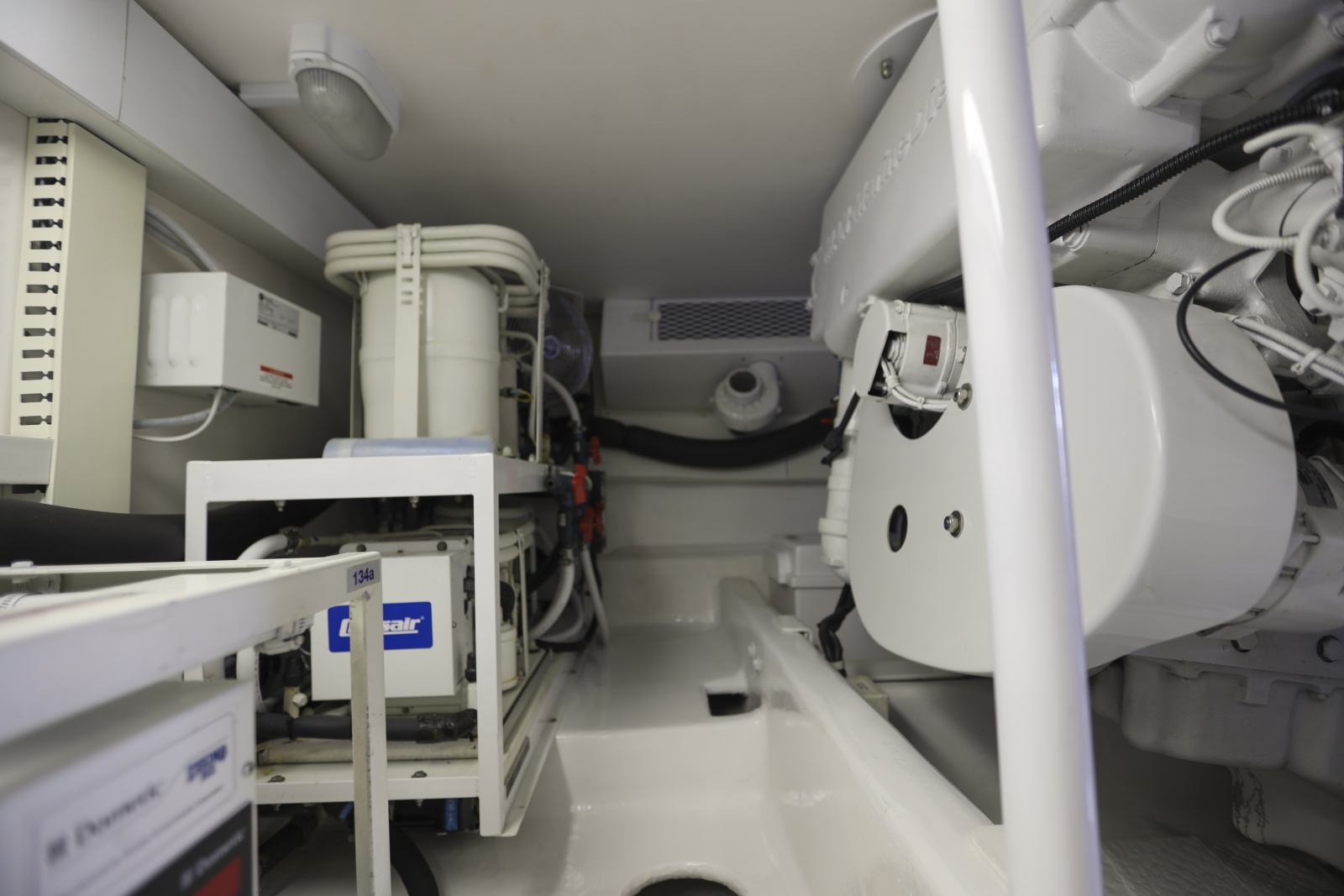 50' 2001 Viking 50 Convertible