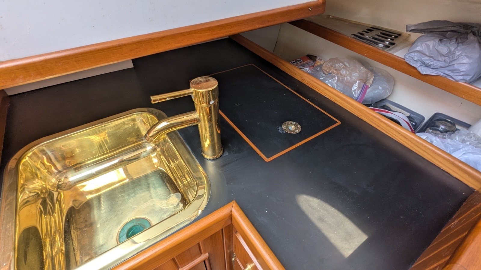 Intrepid 32ft Chesapeake Yacht For Sale