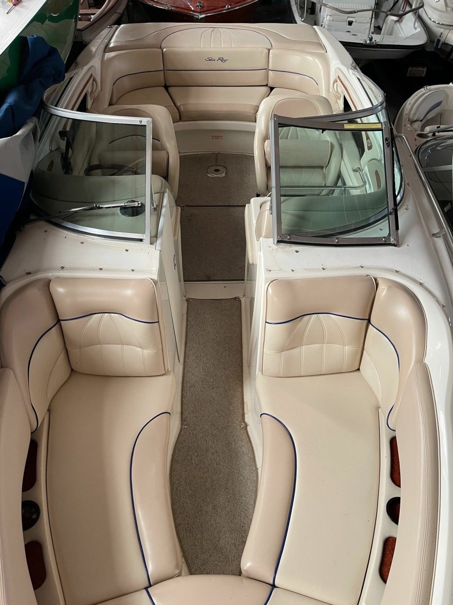 23ft Sea Ray Yacht For Sale