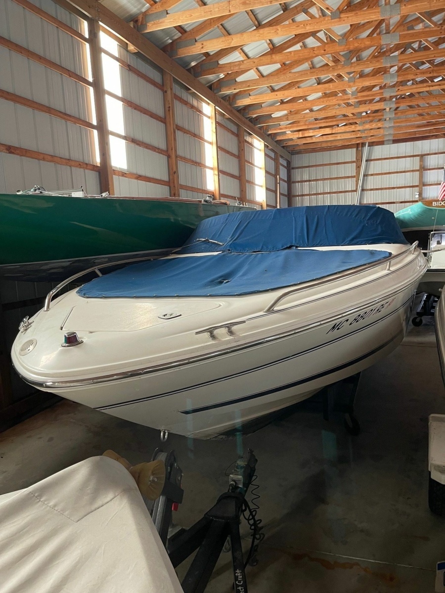 23ft Sea Ray Yacht For Sale