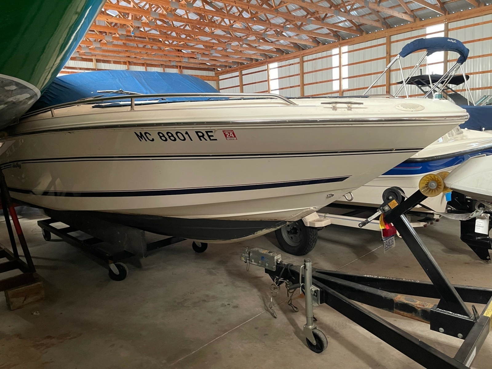 23ft Sea Ray Yacht For Sale