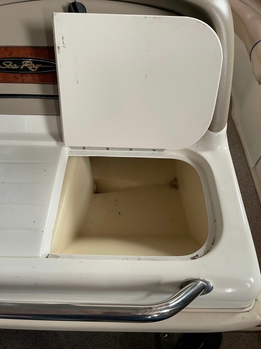 23ft Sea Ray Yacht For Sale