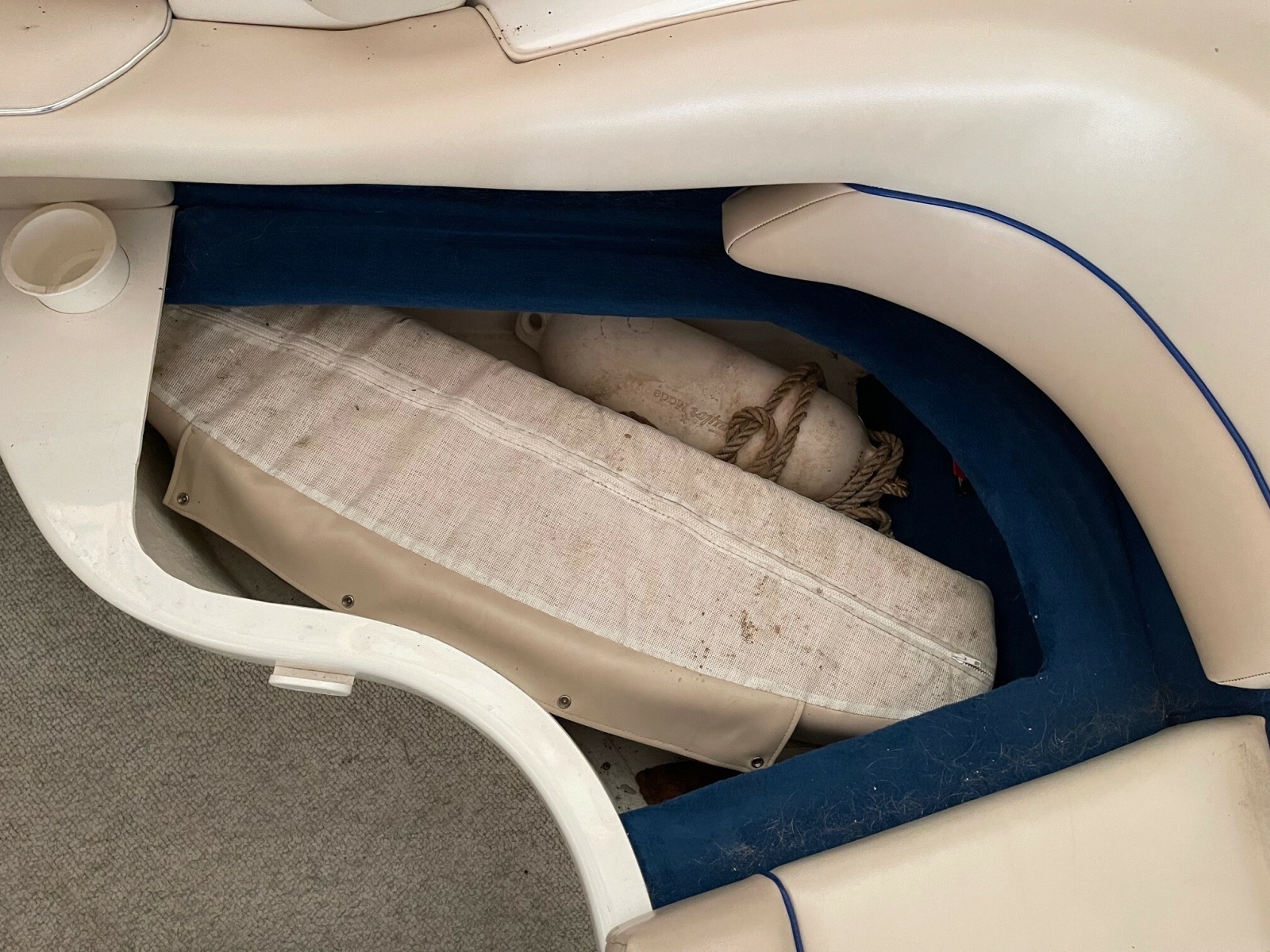 23ft Sea Ray Yacht For Sale