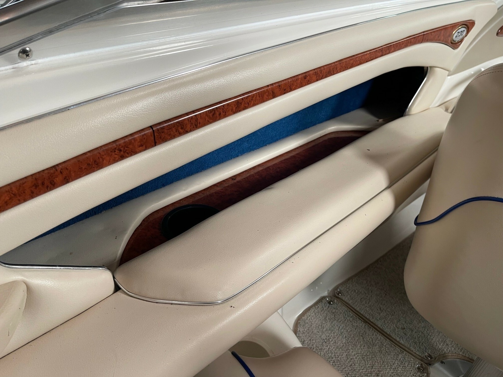 23ft Sea Ray Yacht For Sale