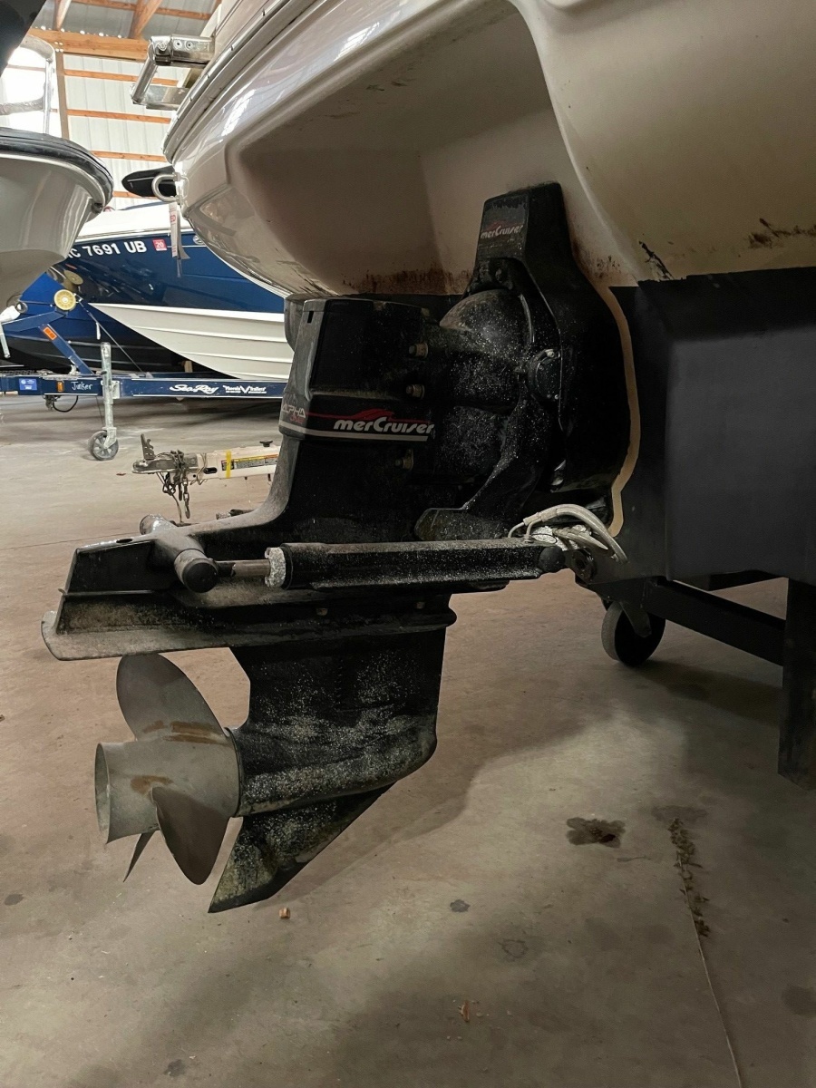 23ft Sea Ray Yacht For Sale