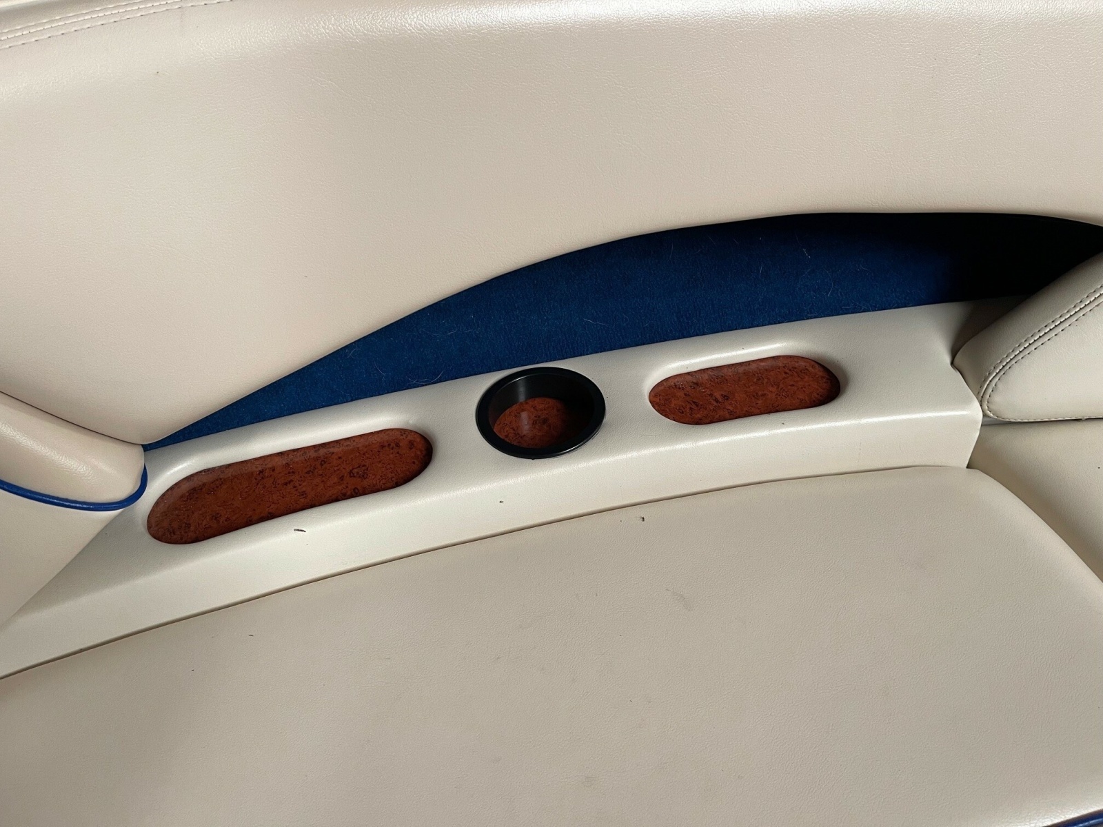 23ft Sea Ray Yacht For Sale