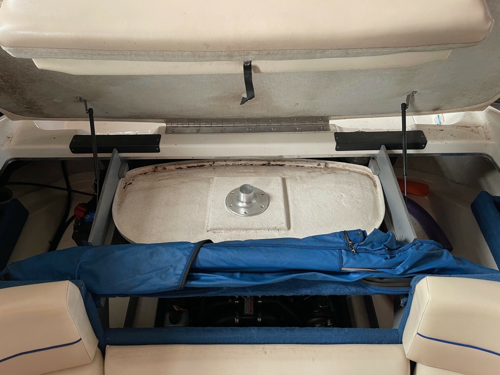 23ft Sea Ray Yacht For Sale