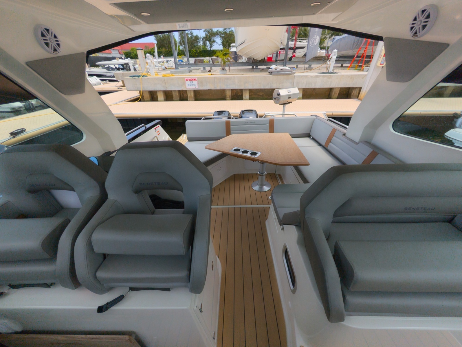 2023 Beneteau Gran Turismo 32