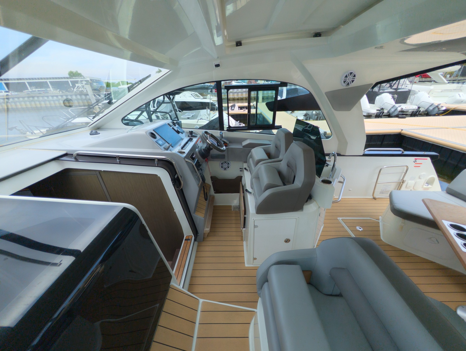 2023 Beneteau Gran Turismo 32