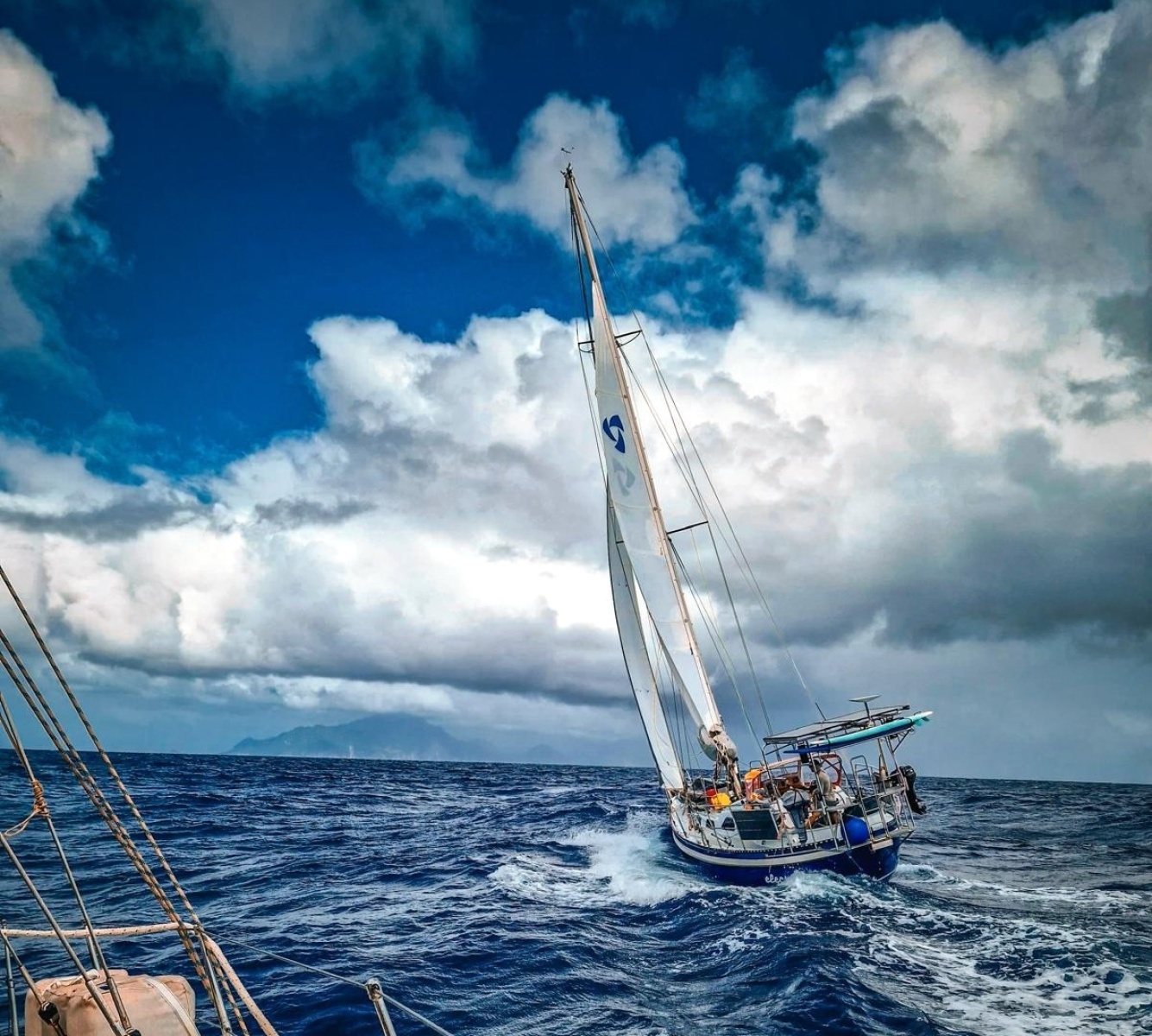 42' 1984 Tayana Vancouver 42