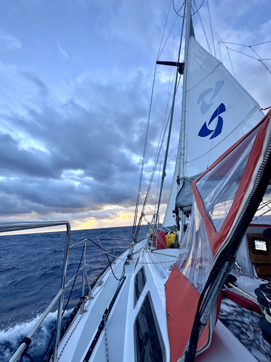 42' 1984 Tayana Vancouver 42