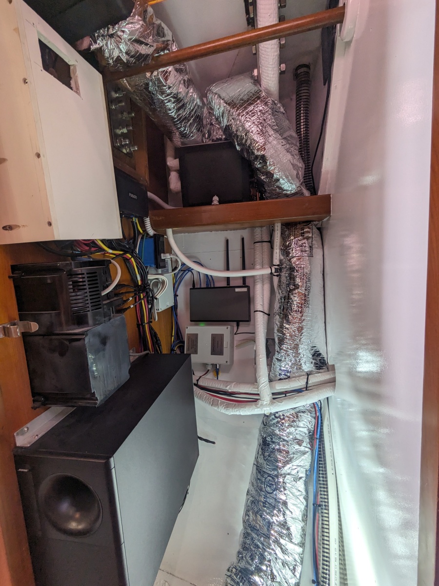 42' 1984 Tayana Vancouver 42