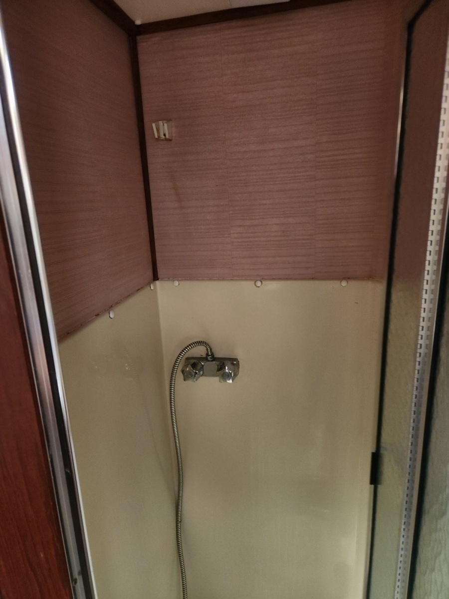 1987 Luhrs Convertible