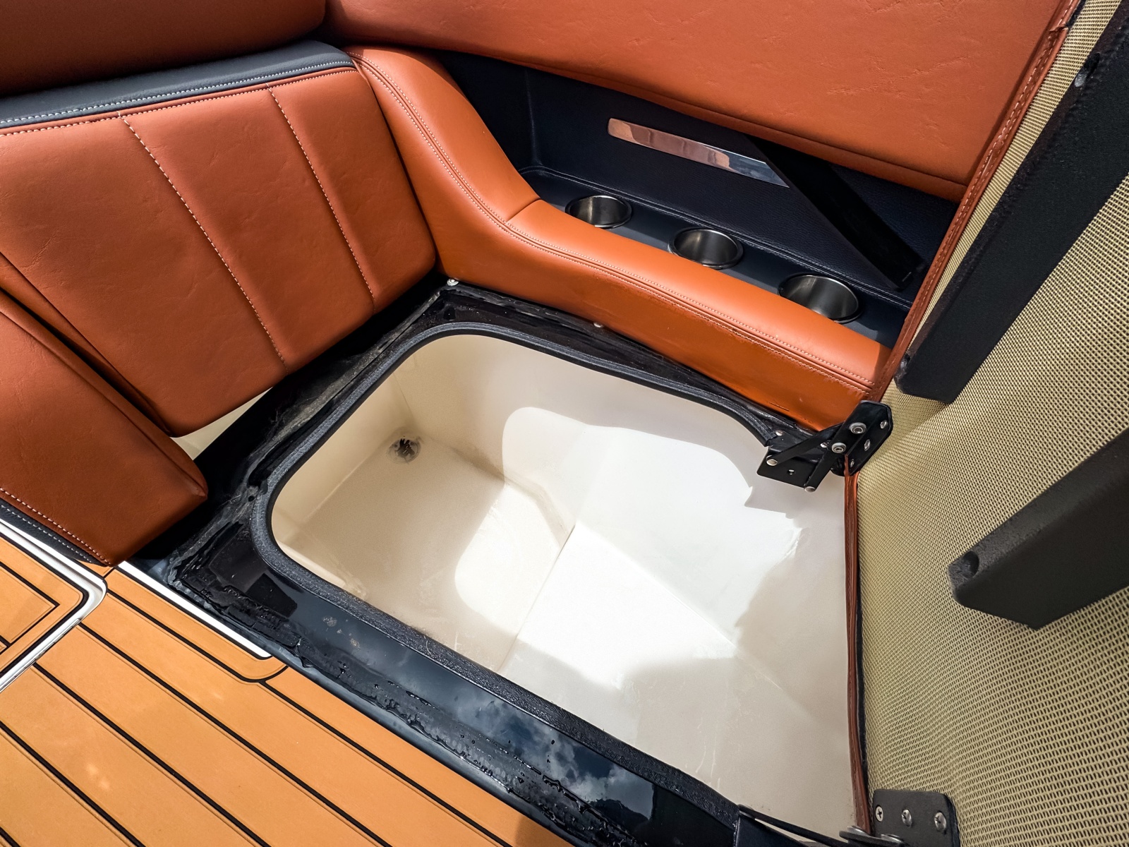 2017 Regal 2800 Bowrider
