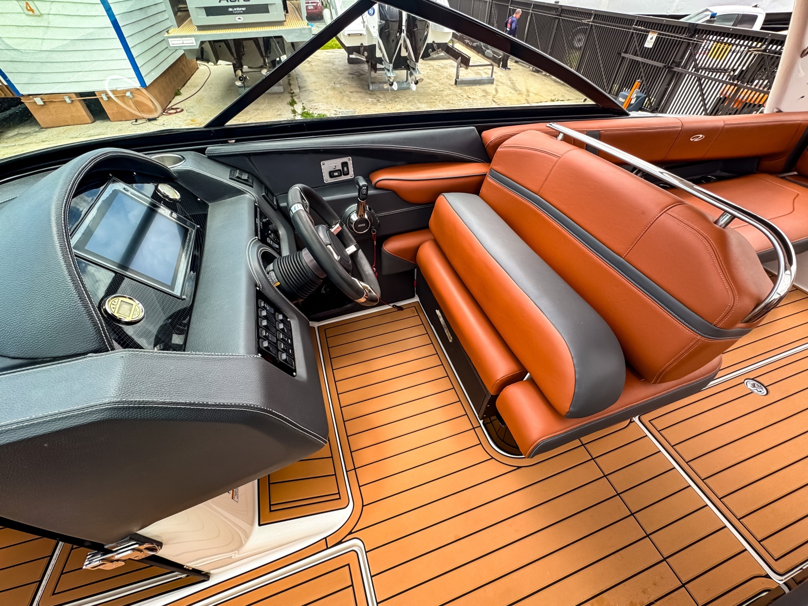 2017 Regal 2800 Bowrider
