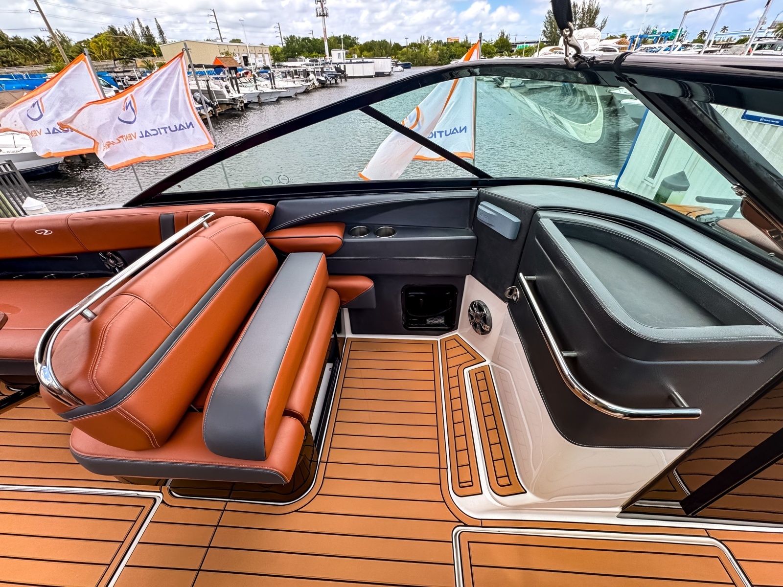 2017 Regal 2800 Bowrider