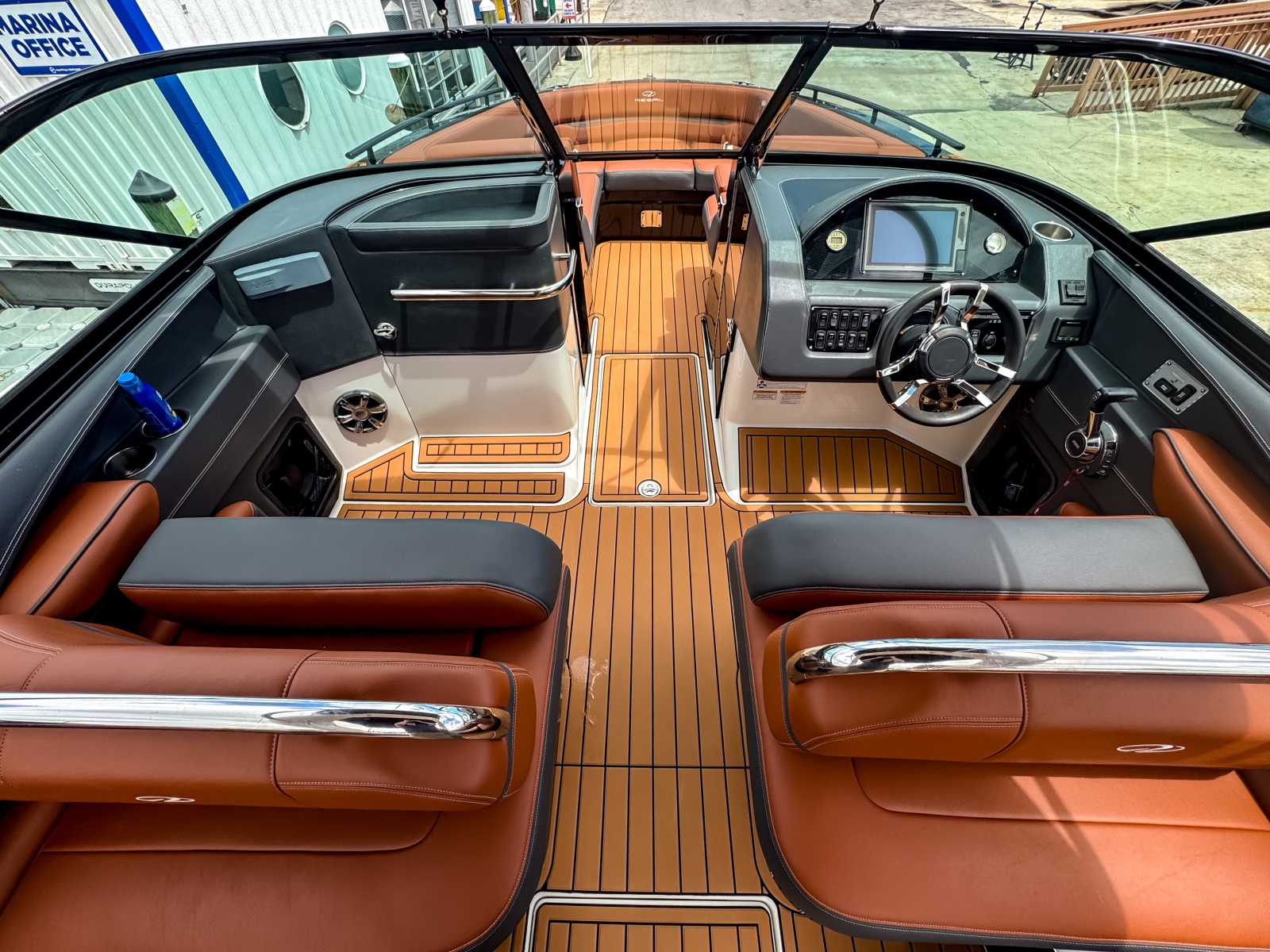 2017 Regal 2800 Bowrider