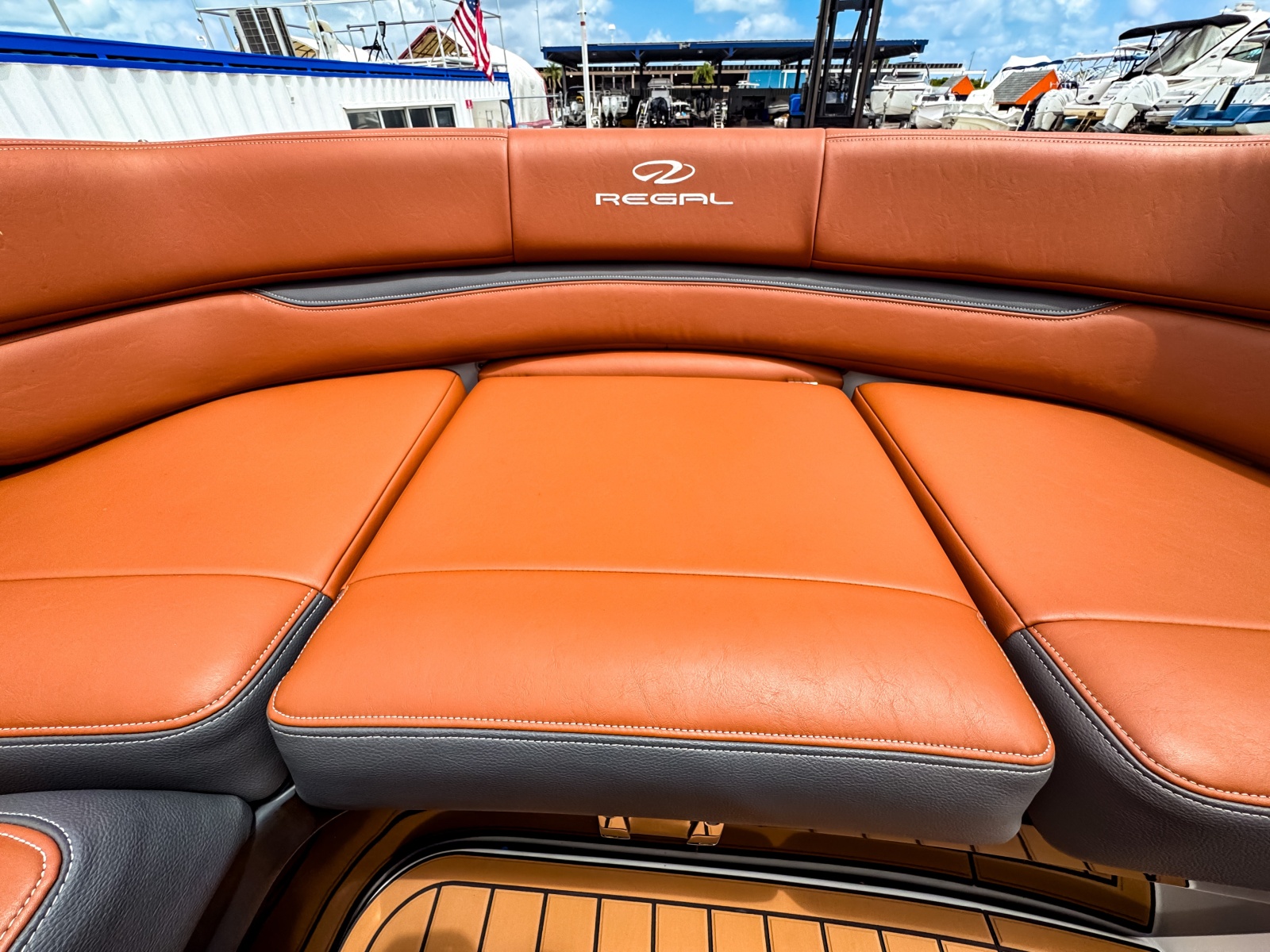 2017 Regal 2800 Bowrider