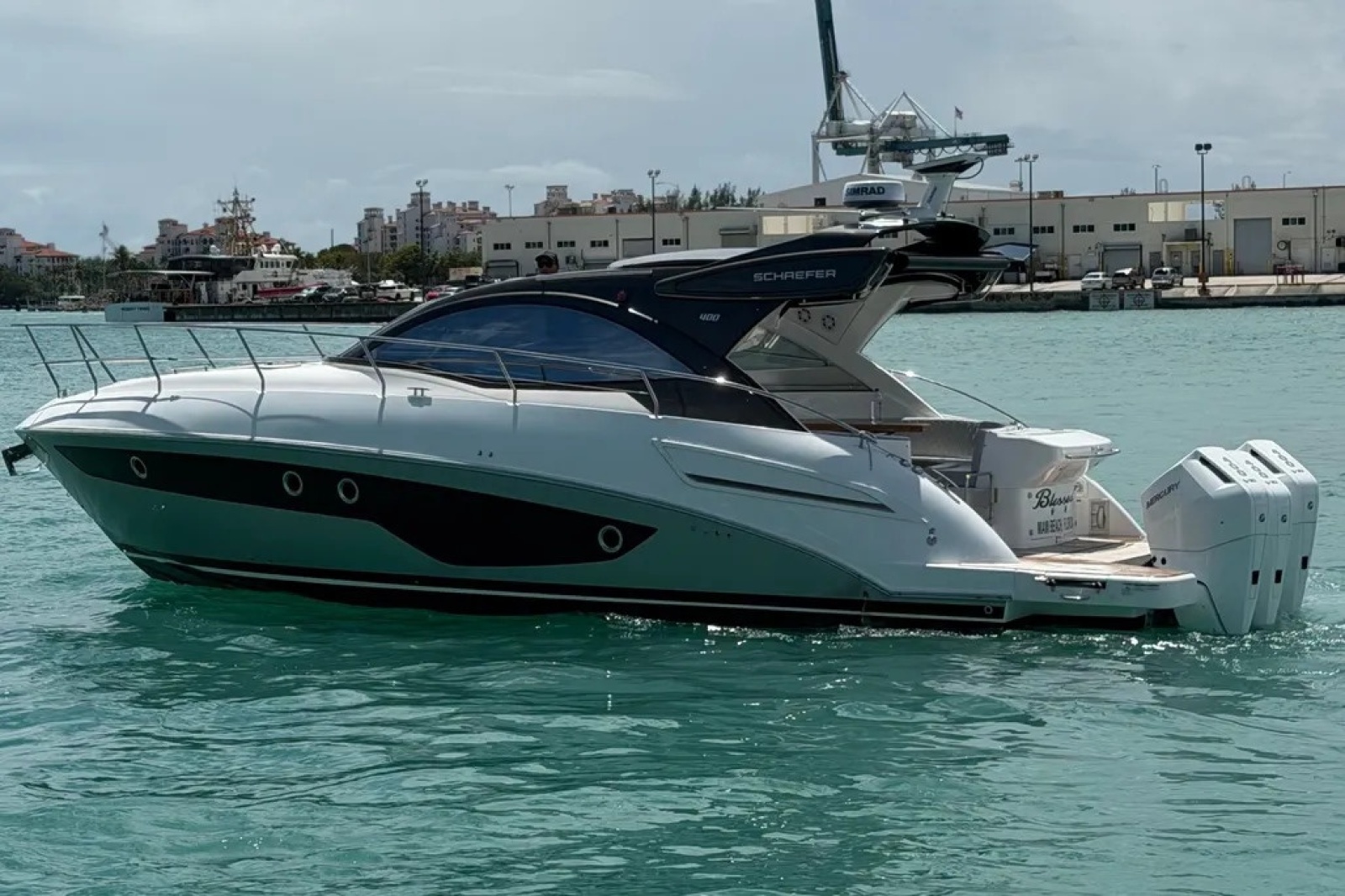 40' 2024 Schaefer 400