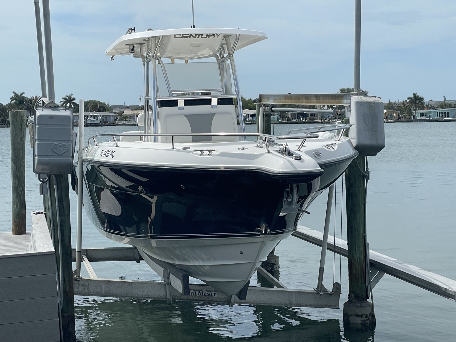 2008 Century 2901 CC