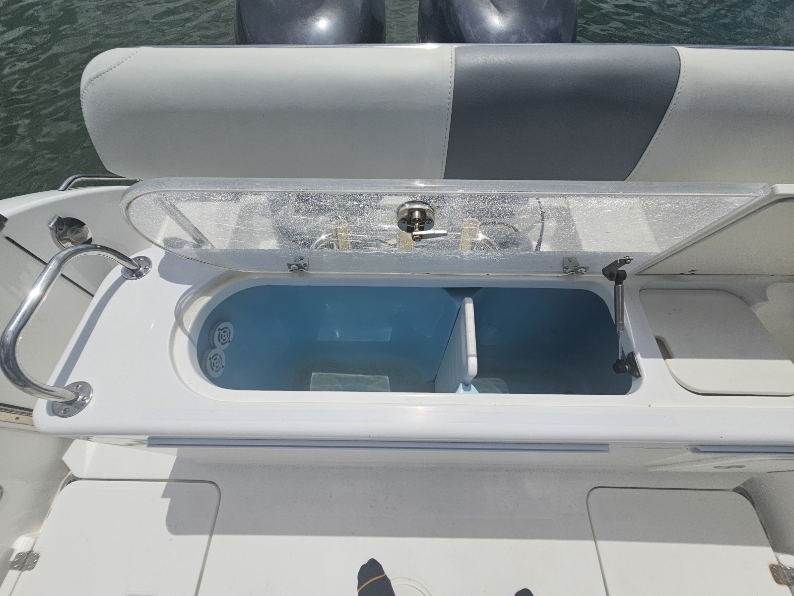 2008 Century 2901 CC