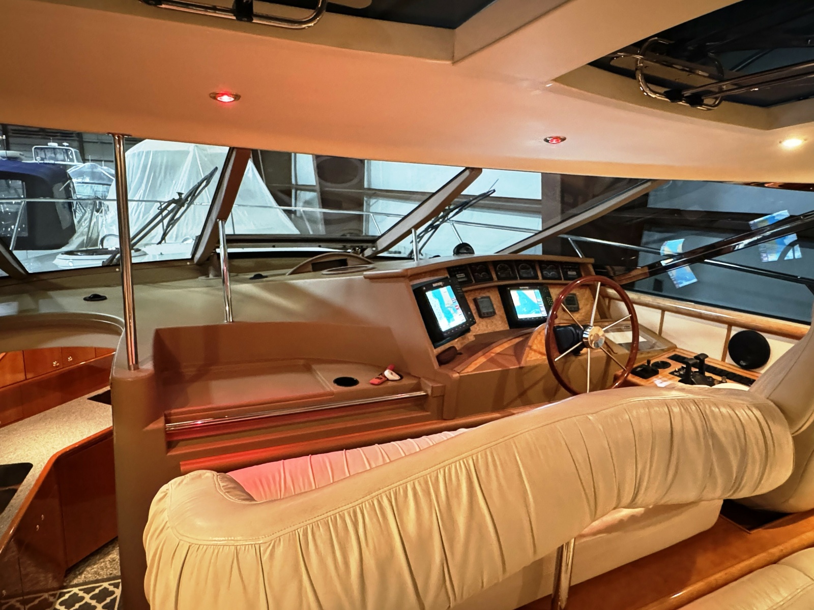 56' 2001 Neptunus 56 Express