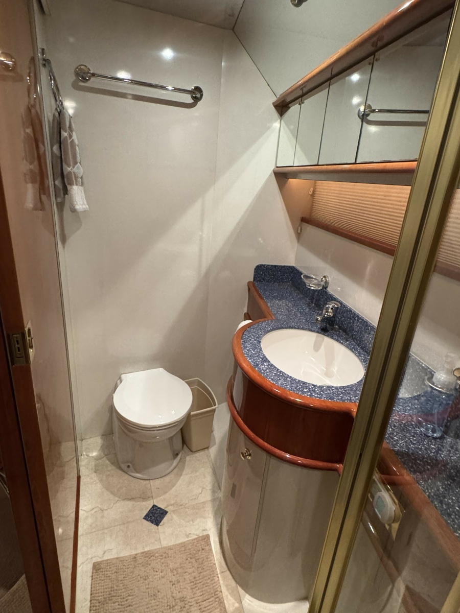 56' 2001 Neptunus 56 Express