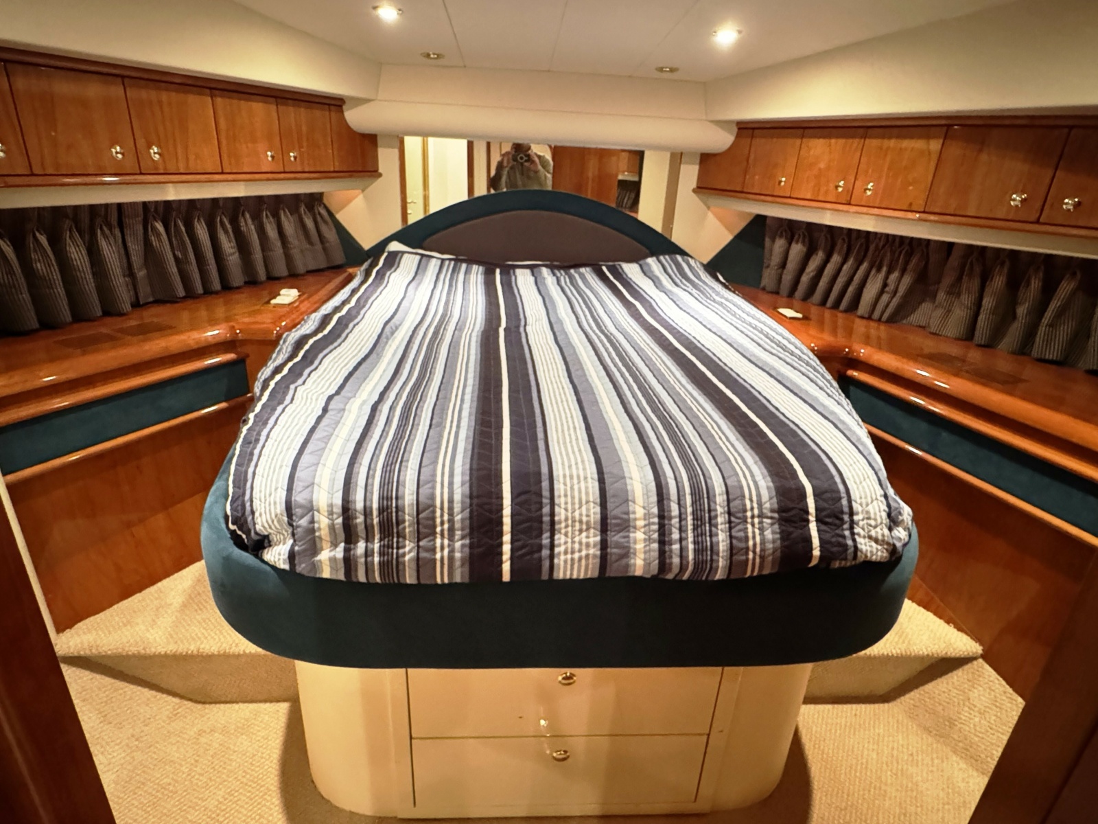 56' 2001 Neptunus 56 Express