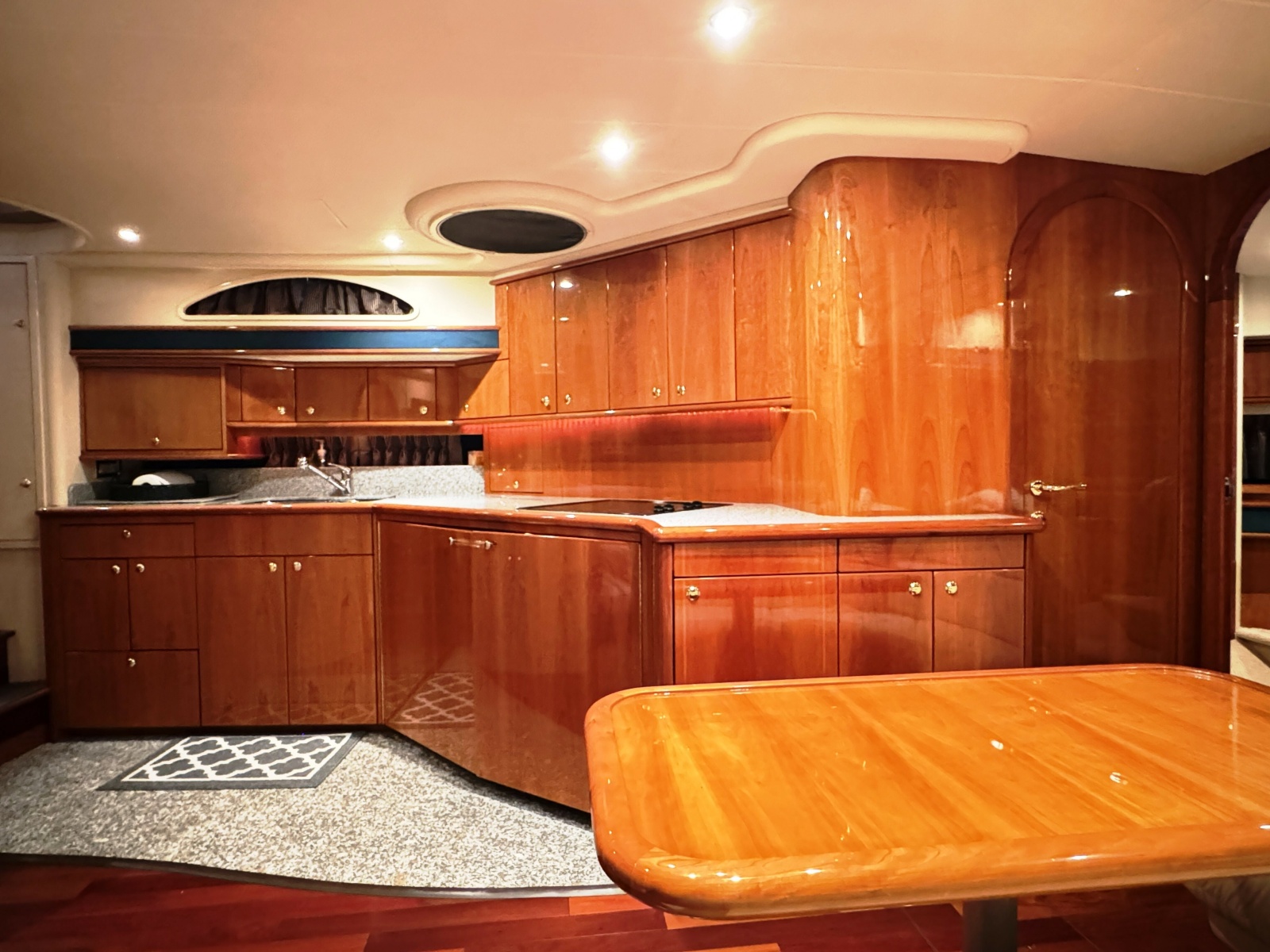 56' 2001 Neptunus 56 Express