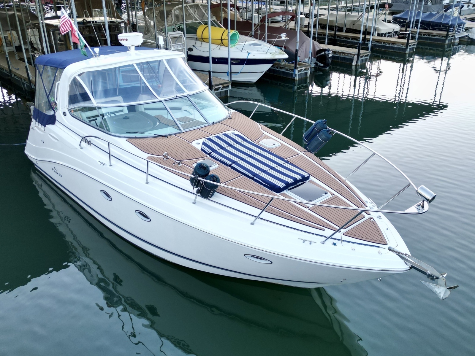 35ft Rinker Yacht For Sale