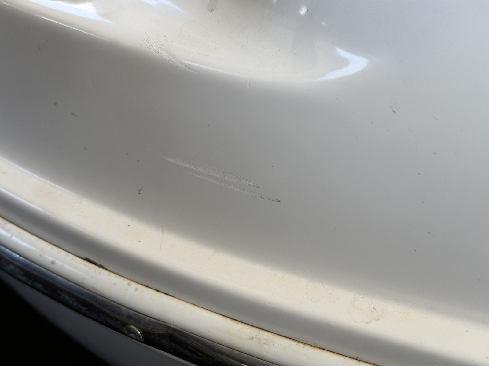 35' 2007 Rinker 350 Express Cruiser