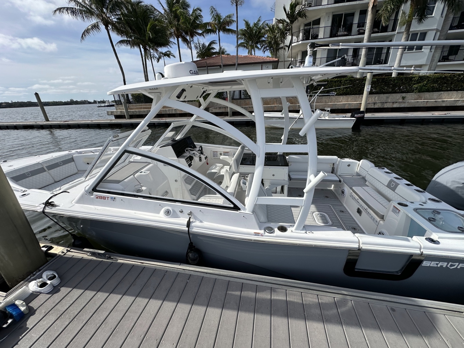 2025 Sea Fox 288 Traveler