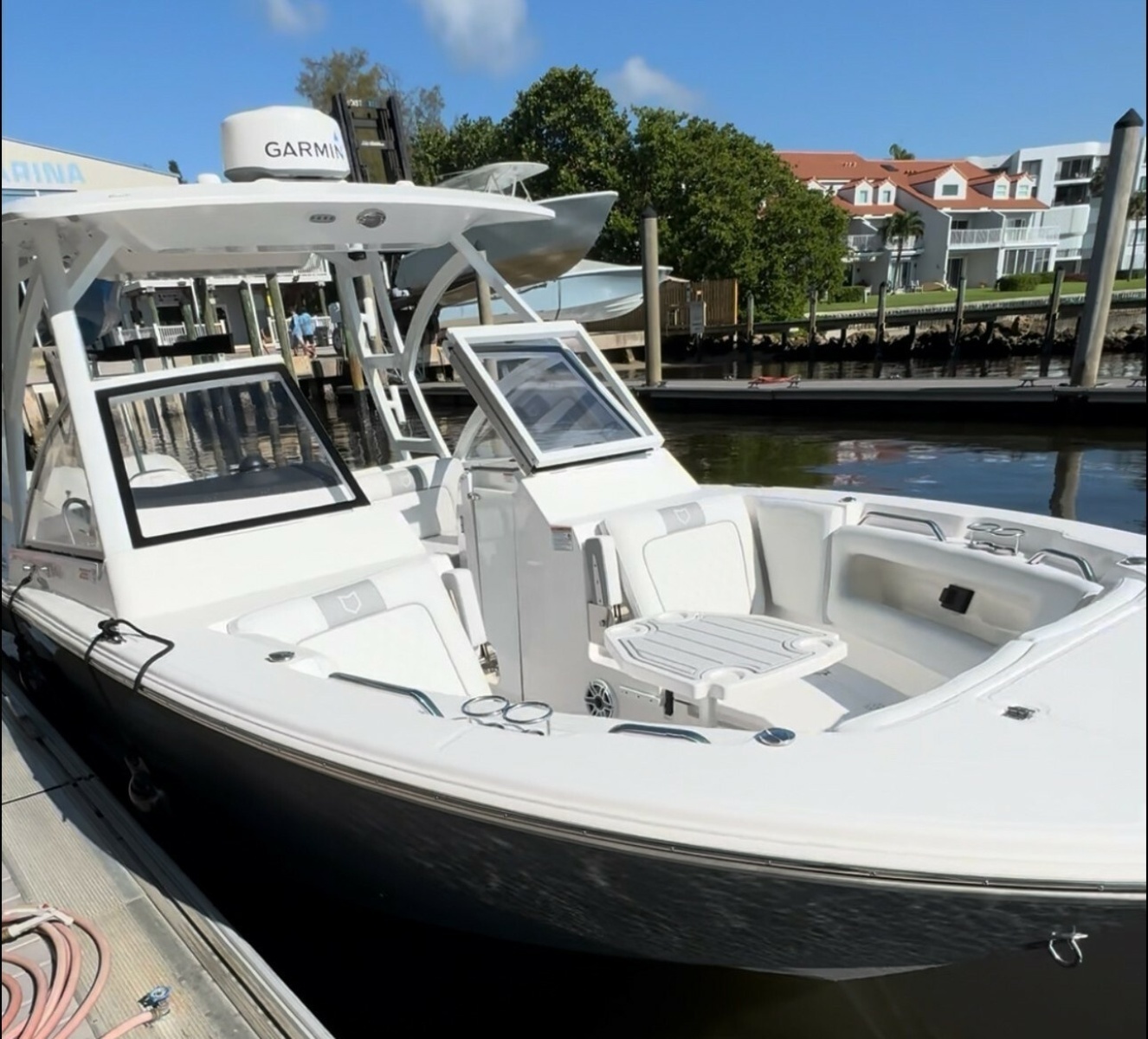 2025 Sea Fox 288 Traveler