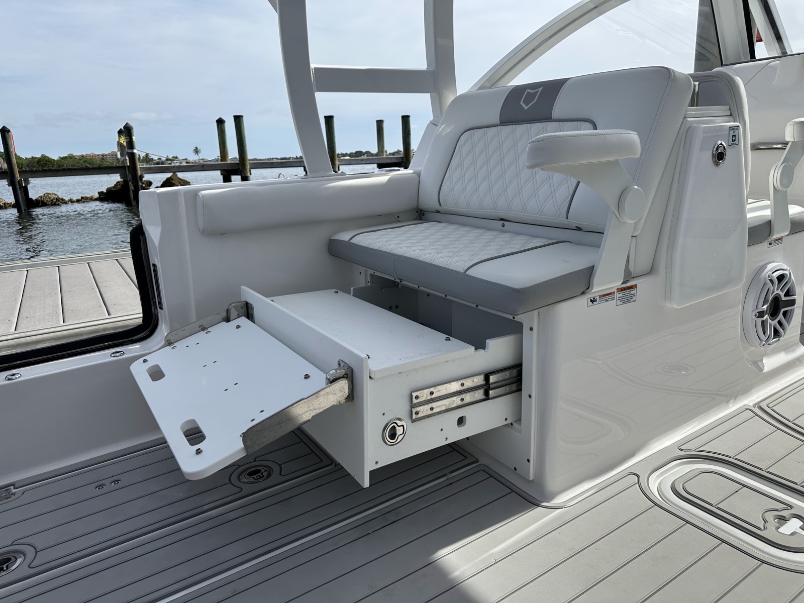 2025 Sea Fox 288 Traveler