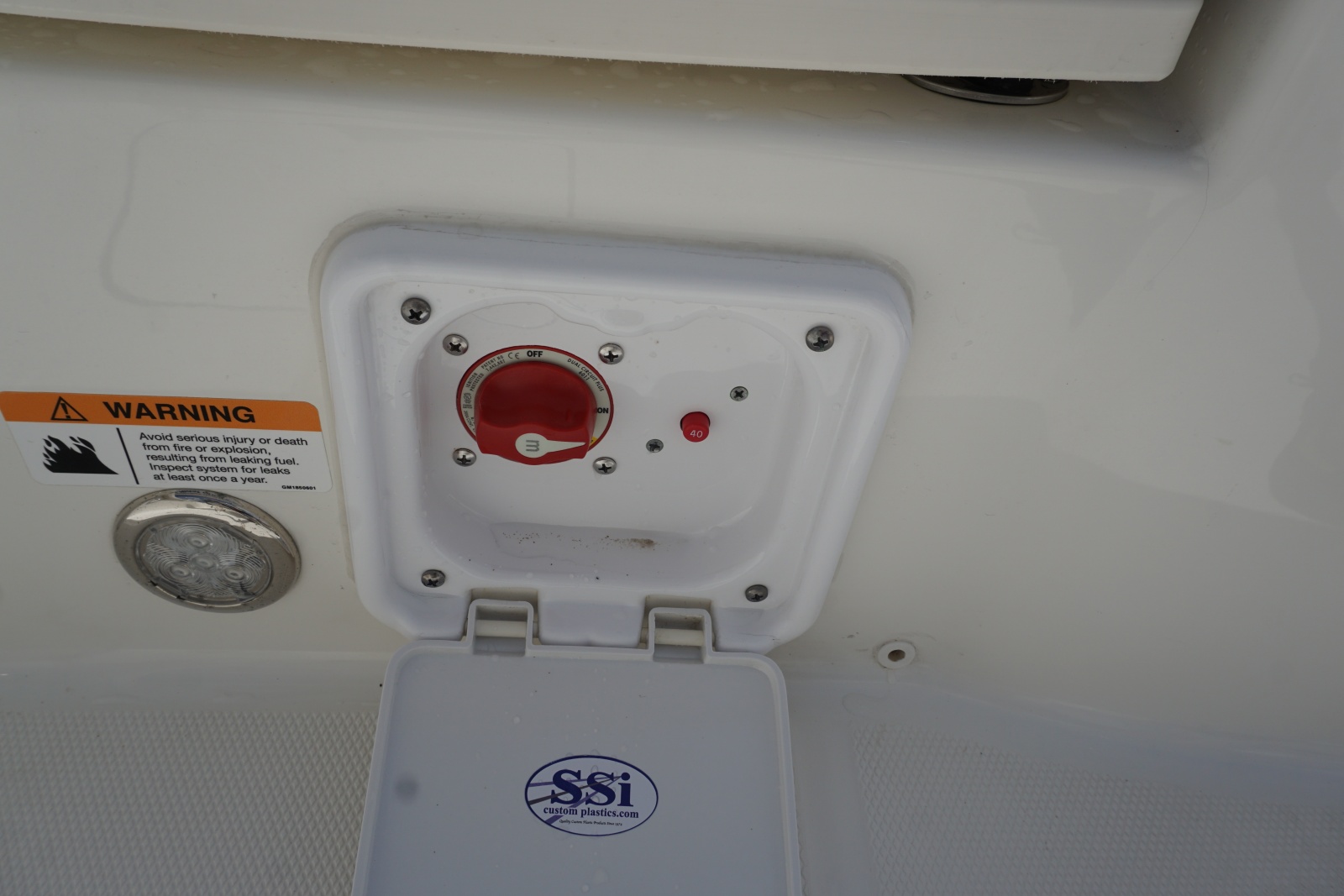 23' 2024 World Cat 230 DC