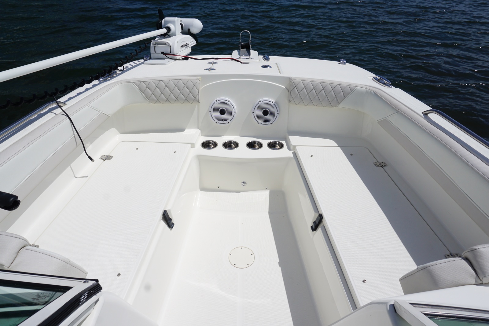 23' 2024 World Cat 230 DC