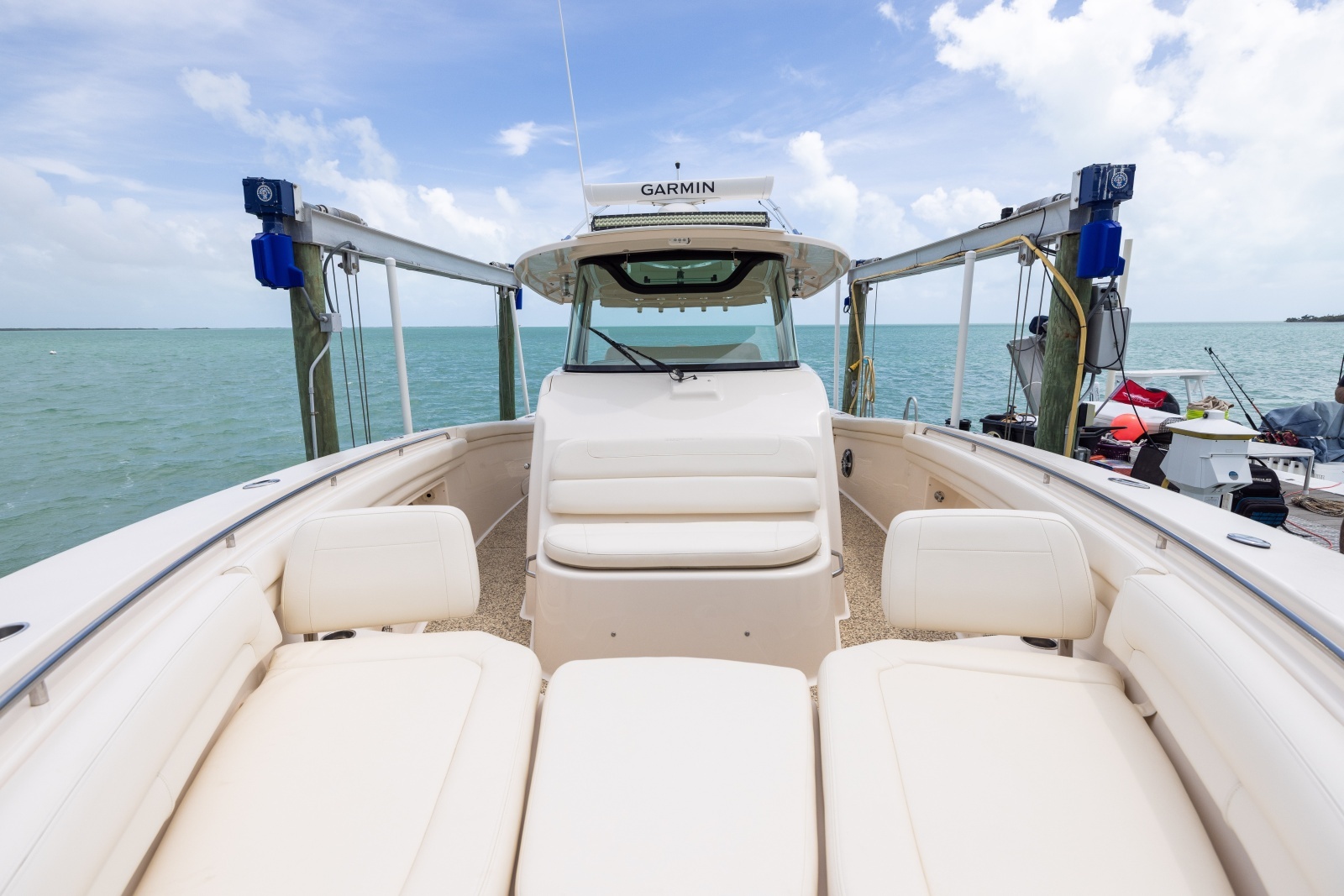 37ft Grady White Yacht For Sale