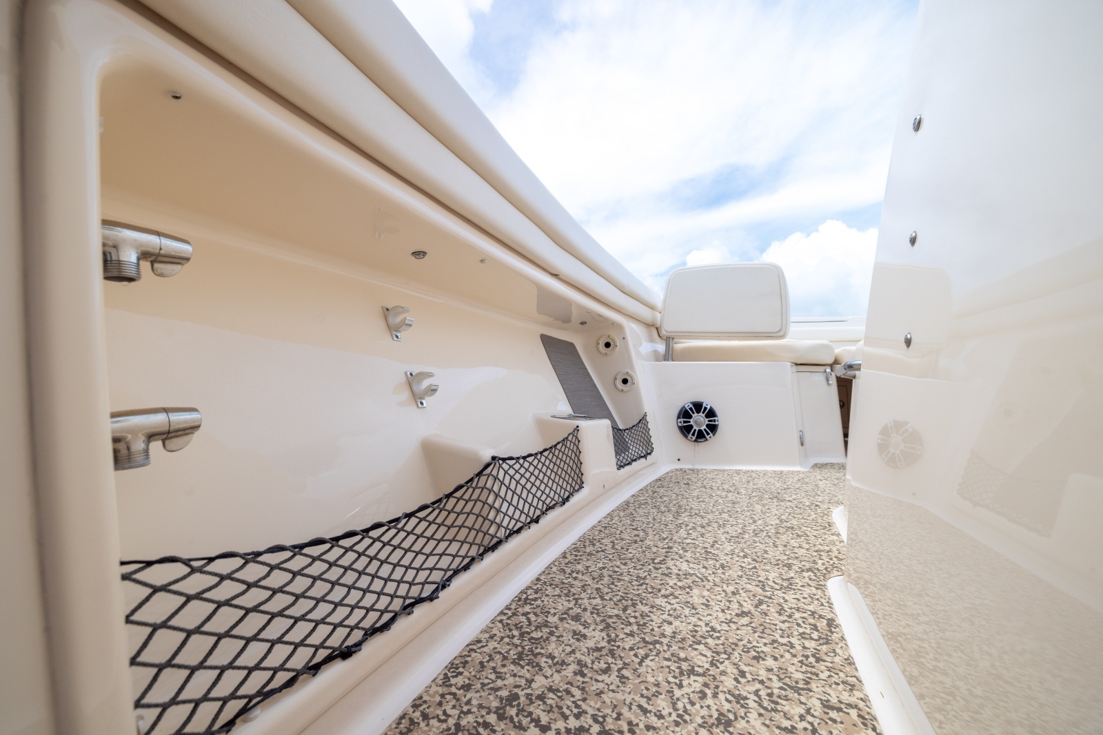 37ft Grady White Yacht For Sale