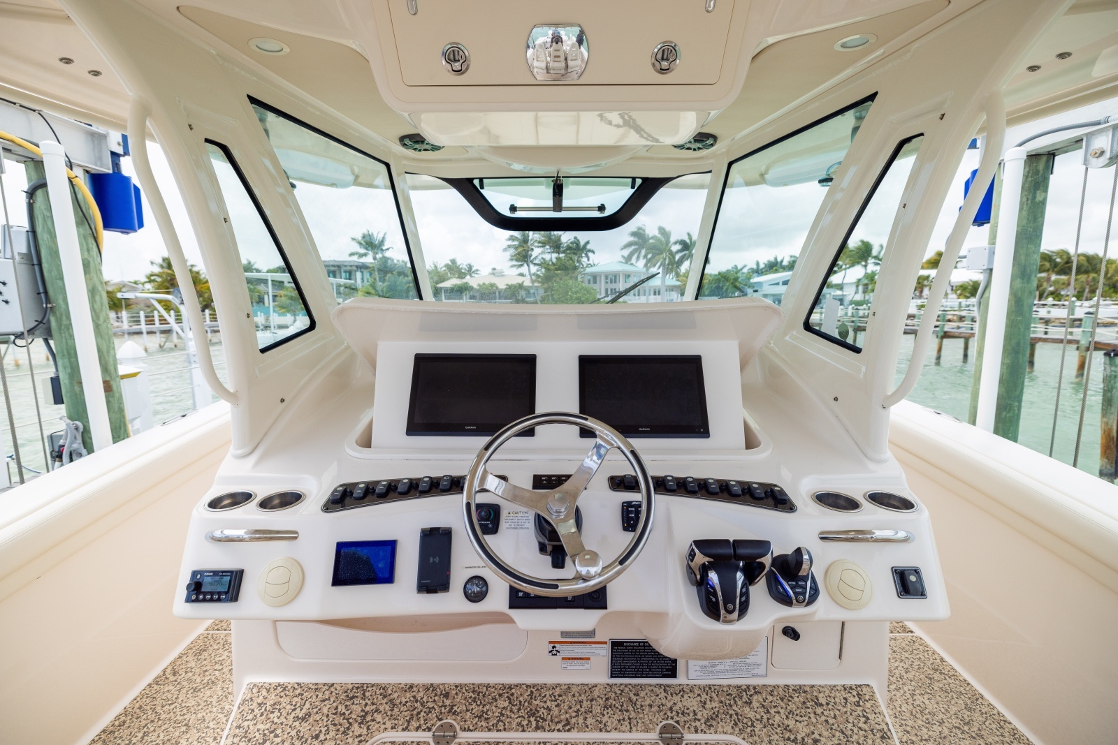 37ft Grady White Yacht For Sale