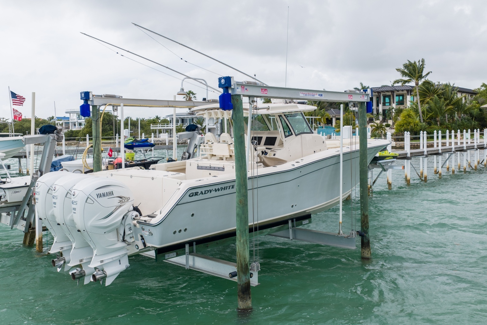 37ft Grady White Yacht For Sale