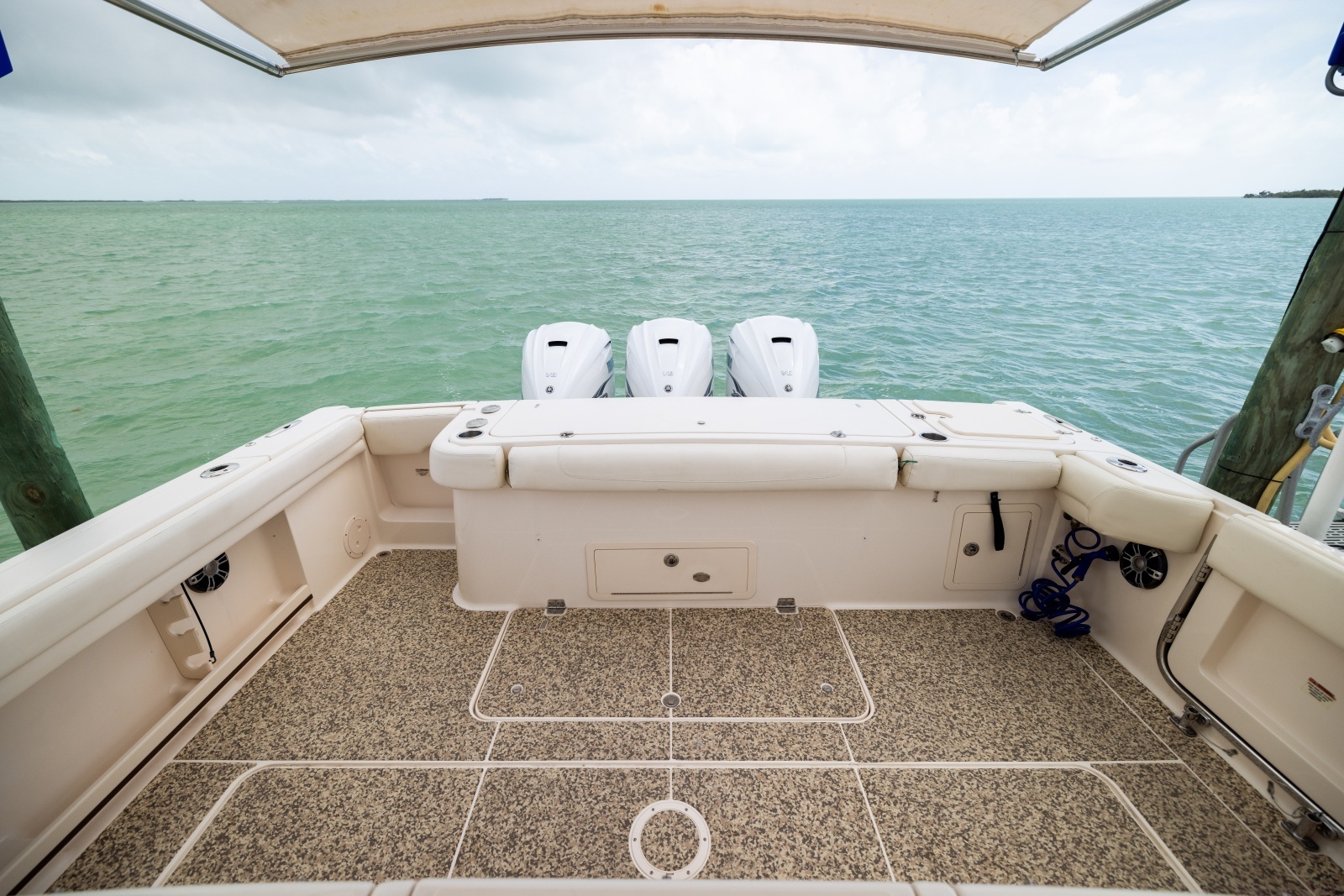 37ft Grady White Yacht For Sale