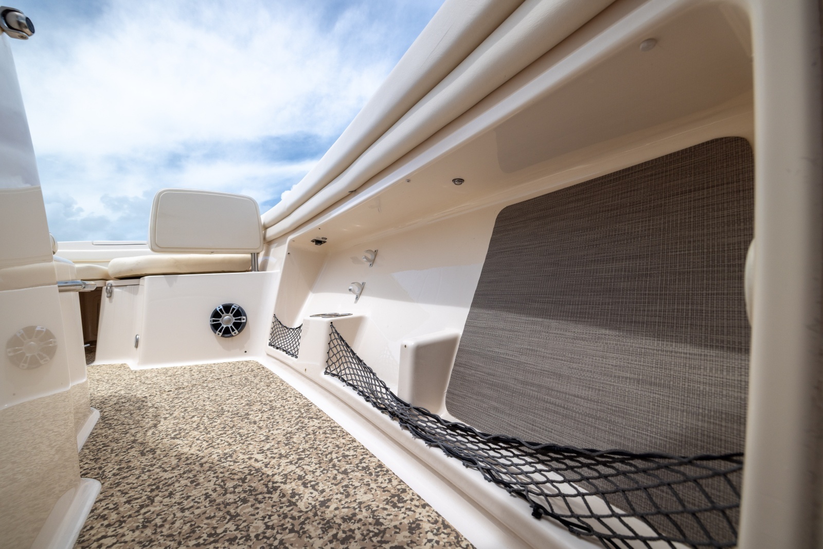 37ft Grady White Yacht For Sale