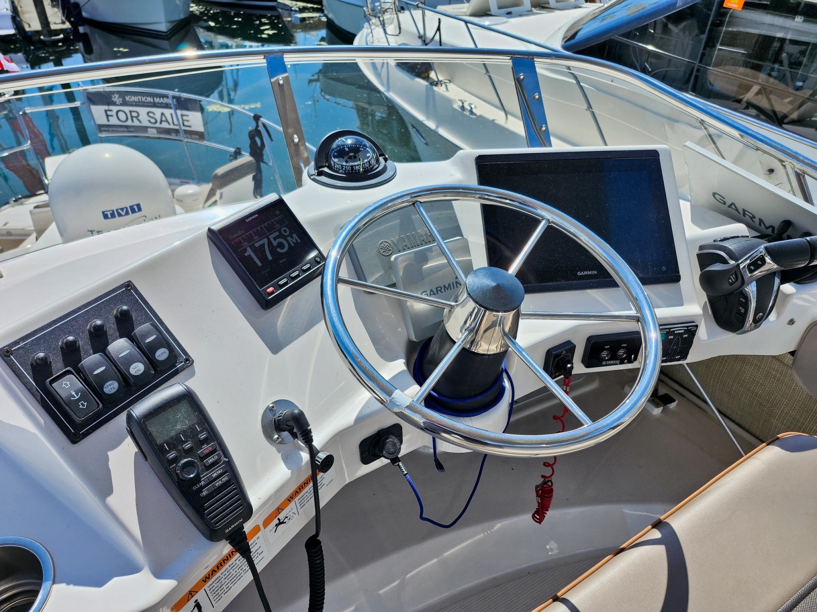 2022 Cutwater C-32 CB photo 26
