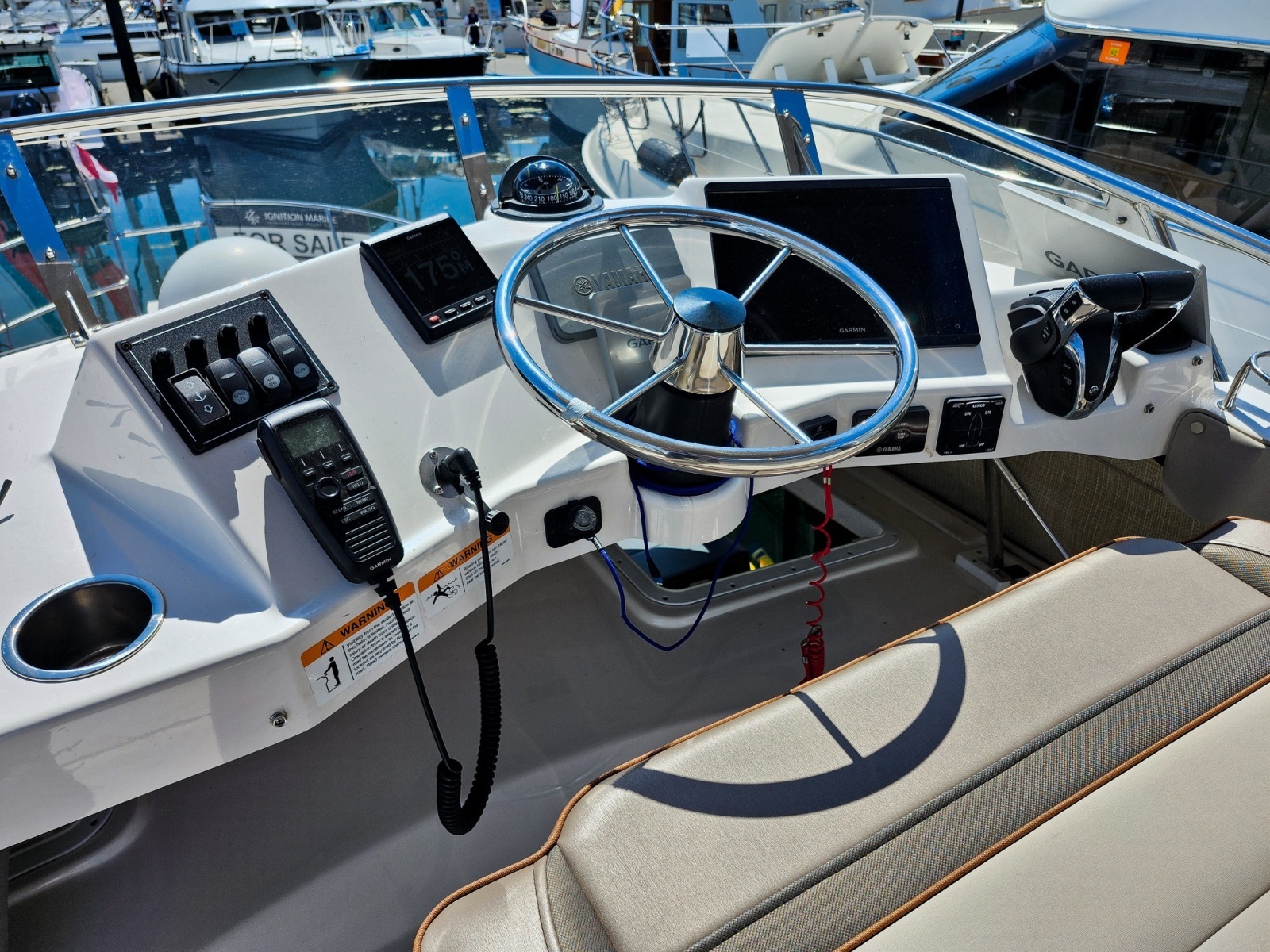 2022 Cutwater C-32 CB photo 25
