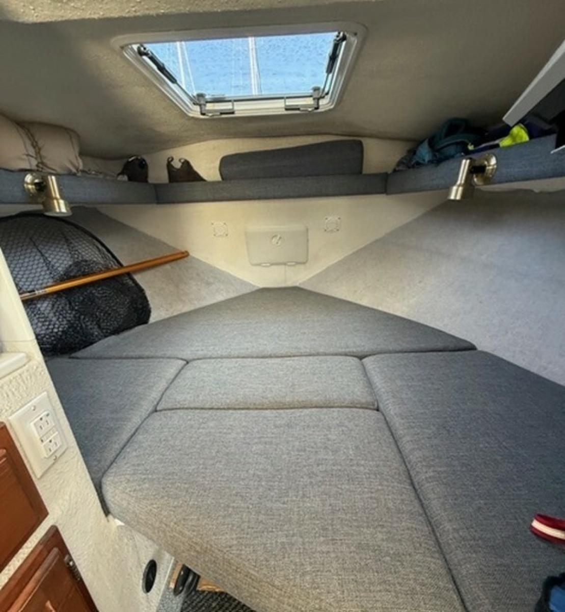 24' 2003 Sea Sport Explorer 2400