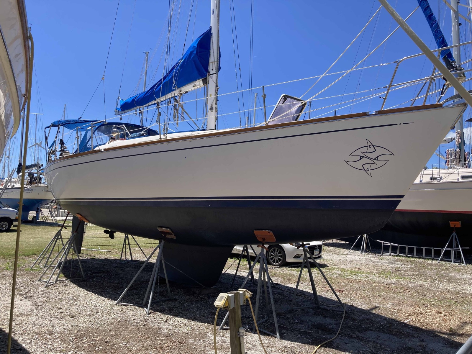 37' 1990 Tartan 372