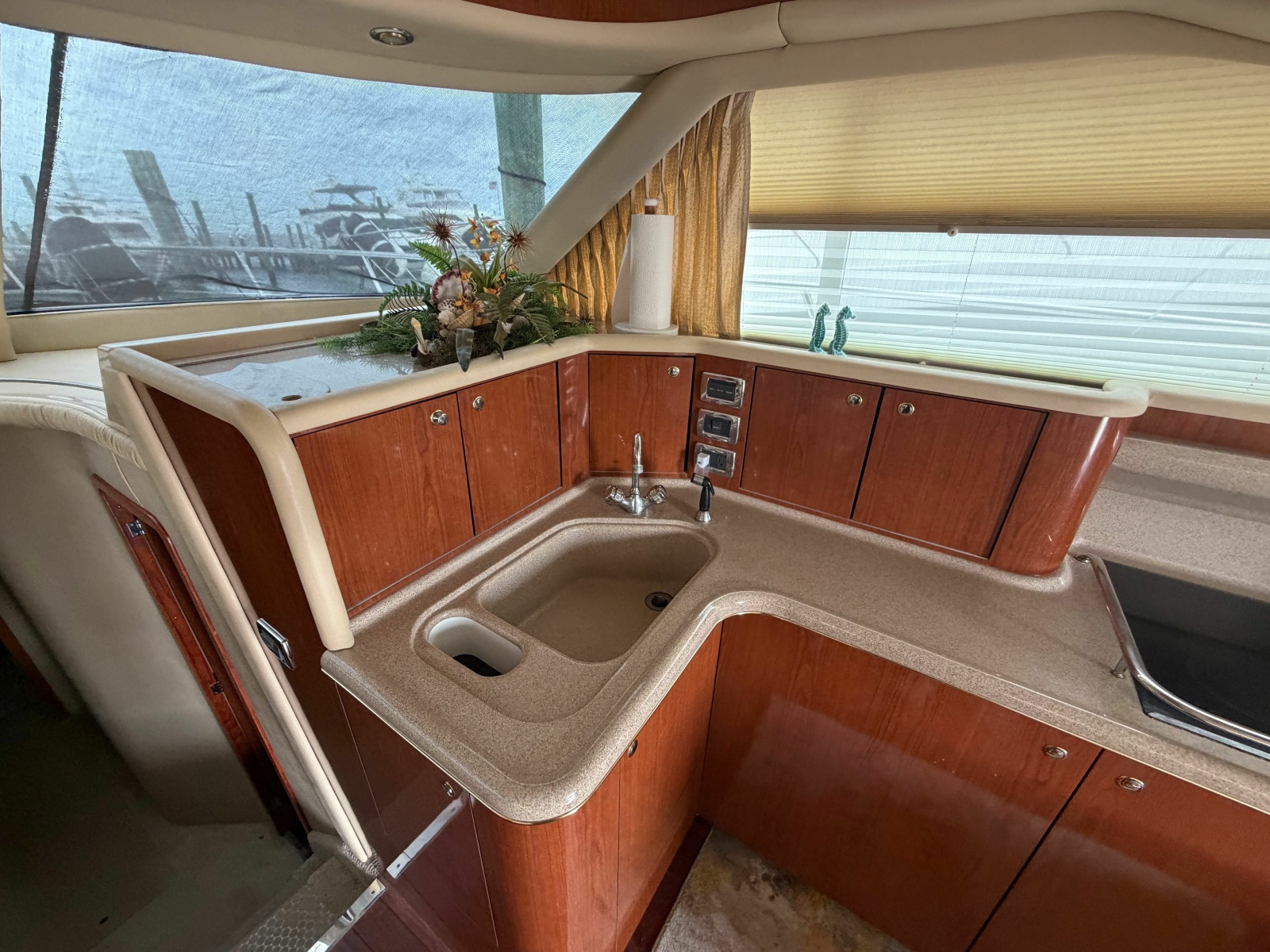 48' 2002 Sea Ray 480 Sedan Bridge