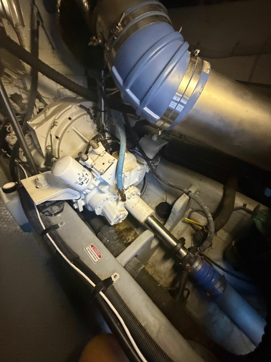 48' 2002 Sea Ray 480 Sedan Bridge